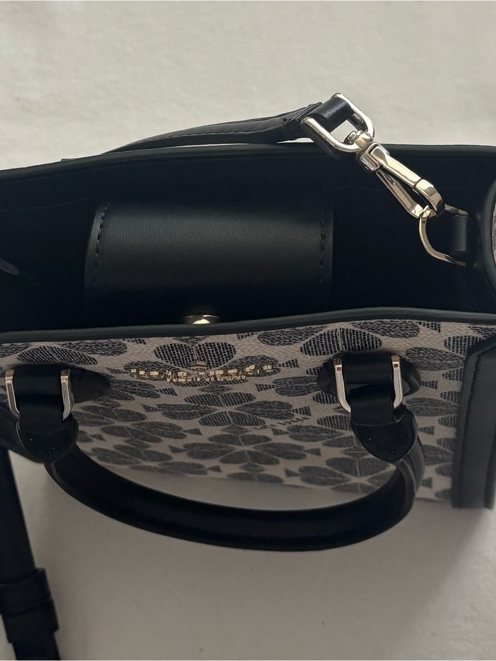 Kate Spade - Picture 8 of 10